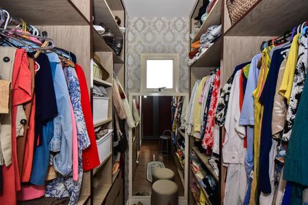 Apartamento à venda com 167m², 3 quartos e 3 vagasArmário da Suíte 3