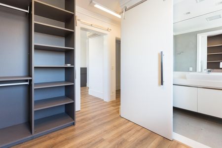 Apartamento para alugar com 182m², 3 quartos e 2 vagas Apartamento para alugar com 182m², 3 quartos e 2 vagasQuarto