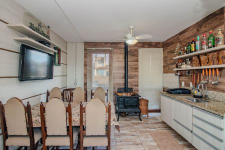 Apartamento à venda com 176m², 2 quartos e 2 vagas Apartamento à venda com 176m², 2 quartos e 2 vagasCobertura