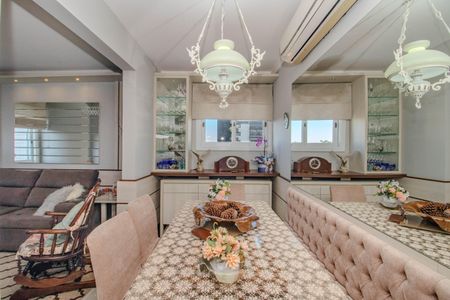 Apartamento à venda com 176m², 2 quartos e 2 vagas Apartamento à venda com 176m², 2 quartos e 2 vagasSala