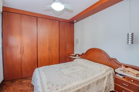 Apartamento à venda com 176m², 2 quartos e 2 vagas Apartamento à venda com 176m², 2 quartos e 2 vagasSuíte