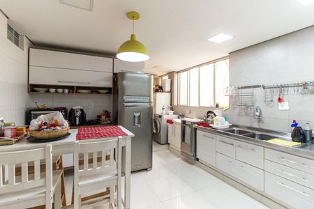 Apartamento à venda com 78m², 1 quarto e sem vaga Apartamento à venda com 78m², 1 quarto e sem vagaCozinha