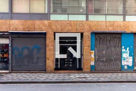 Apartamento à venda com 78m², 1 quarto e sem vaga Apartamento à venda com 78m², 1 quarto e sem vagaFachada