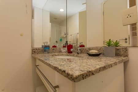 Apartamento à venda com 62m², 3 quartos e 1 vagaBanheiro Social