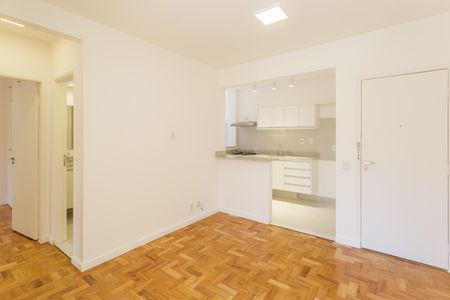 Apartamento à venda com 65m², 2 quartos e 1 vaga Apartamento à venda com 65m², 2 quartos e 1 vagaSala