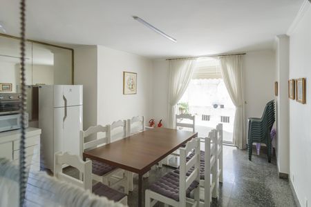Apartamento à venda com 65m², 2 quartos e 1 vaga Apartamento à venda com 65m², 2 quartos e 1 vagaÁrea comum - Salão de festas