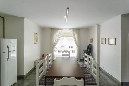 Apartamento à venda com 65m², 2 quartos e 1 vaga Apartamento à venda com 65m², 2 quartos e 1 vagaÁrea comum - Salão de festas