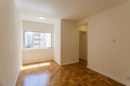 Sala de apartamento à venda com 2 quartos, 65m² em Moema, São Paulo