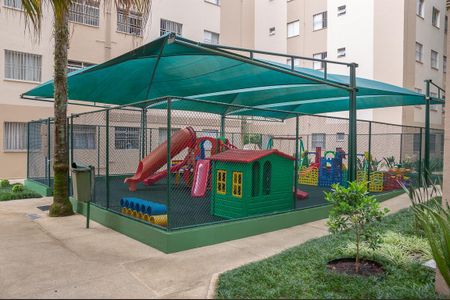 Apartamento à venda com 54m², 2 quartos e 1 vaga Apartamento à venda com 54m², 2 quartos e 1 vagaÁrea comum - Playground