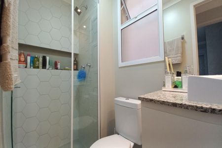 Apartamento à venda com 64m², 2 quartos e 1 vaga Apartamento à venda com 64m², 2 quartos e 1 vagaBanheiro Social