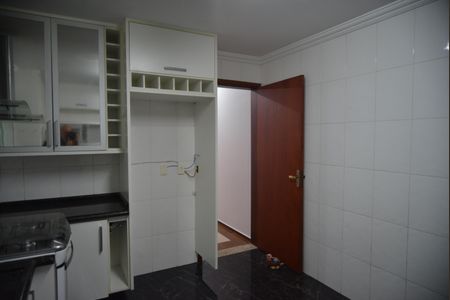 Casa para alugar com 134m², 3 quartos e 2 vagasCozinha