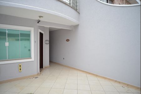 Casa para alugar com 134m², 3 quartos e 2 vagasGaragem