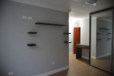 Casa para alugar com 134m², 3 quartos e 2 vagasQuarto Suíte