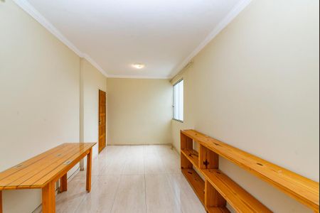 Sala de apartamento para alugar com 2 quartos, 75m² em Monsenhor Messias, Belo Horizonte