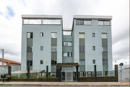 Apartamento para alugar com 75m², 2 quartos e 1 vaga Apartamento para alugar com 75m², 2 quartos e 1 vagaFachada