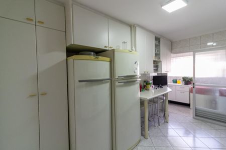Apartamento à venda com 92m², 3 quartos e 2 vagasCozinha