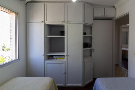 Apartamento à venda com 92m², 3 quartos e 2 vagasQuarto 1