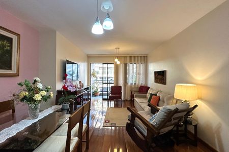 Apartamento à venda com 140m², 3 quartos e 2 vagasSala