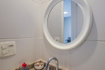 Apartamento para alugar com 70m², 3 quartos e 2 vagasBanheiro Social