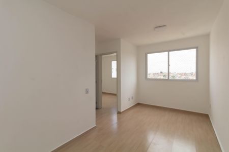 Sala de apartamento para alugar com 2 quartos, 42m² em Vila Lourdes, São Paulo