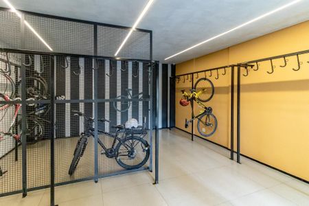Studio para alugar com 45m², 1 quarto e sem vaga Studio para alugar com 45m², 1 quarto e sem vagaÁrea comum - Bicicletário
