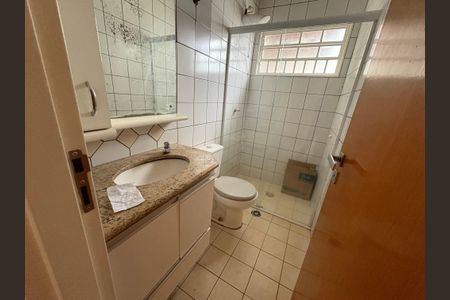 Casa de condomínio para alugar com 138m², 3 quartos e 2 vagas Casa de condomínio para alugar com 138m², 3 quartos e 2 vagasBanheiro