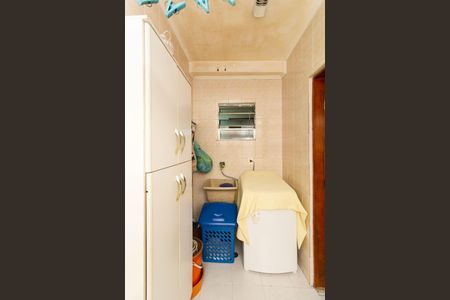 Casa à venda com 120m², 3 quartos e 3 vagas Casa à venda com 120m², 3 quartos e 3 vagasÁrea de Serviço