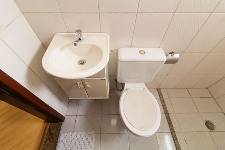 Casa à venda com 120m², 3 quartos e 3 vagas Casa à venda com 120m², 3 quartos e 3 vagasBanheiro Social