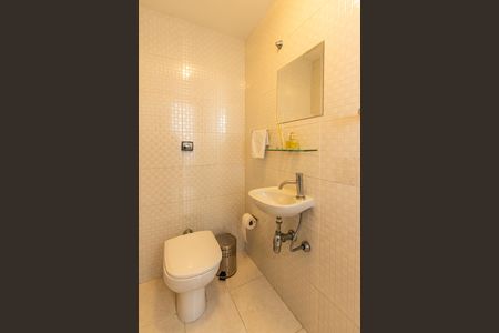 Apartamento à venda com 86m², 2 quartos e 1 vagaBanheiro de serviço