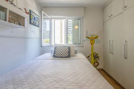 Apartamento à venda com 86m², 2 quartos e 1 vagaQuarto 2