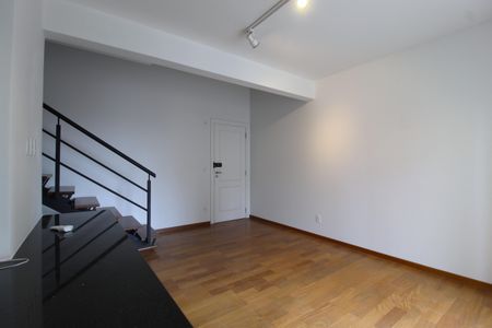 Sala de apartamento para alugar com 2 quartos, 70m² em Planalto Paulista, São Paulo