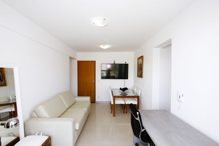 Sala de apartamento à venda com 2 quartos, 64m² em Buritis, Belo Horizonte