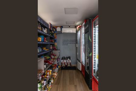 Apartamento à venda com 64m², 2 quartos e 1 vagamercado