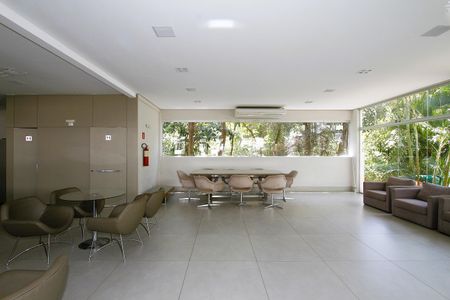 Apartamento à venda com 64m², 2 quartos e 1 vagaÁrea comum - Salão de festas