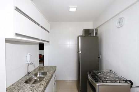 Apartamento à venda com 64m², 2 quartos e 1 vagaCozinha