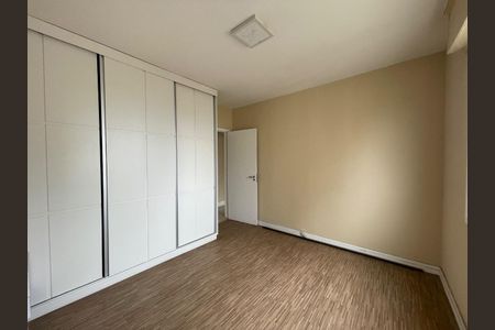 Apartamento à venda com 92m², 2 quartos e 1 vagaFoto 24