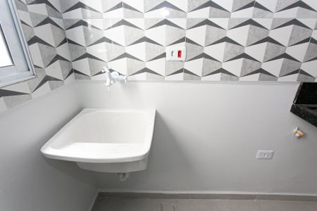 Apartamento para alugar com 42m², 2 quartos e sem vaga Apartamento para alugar com 42m², 2 quartos e sem vagaÁrea de Serviço