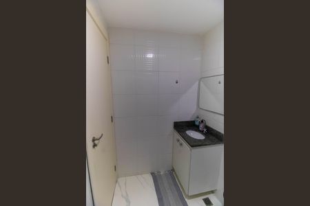 Apartamento à venda com 48m², 2 quartos e 1 vaga Apartamento à venda com 48m², 2 quartos e 1 vagaBanheiro