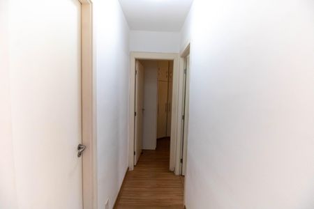 Apartamento à venda com 48m², 2 quartos e 1 vaga Apartamento à venda com 48m², 2 quartos e 1 vagaCorredor