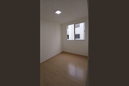 Sala de apartamento para alugar com 2 quartos, 50m² em Guadalupe, Rio de Janeiro