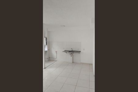 Cozinha de apartamento para alugar com 2 quartos, 50m² em Guadalupe, Rio de Janeiro
