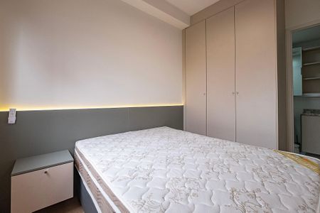 Suíte de apartamento para alugar com 1 quarto, 25m² em Pinheiros, São Paulo