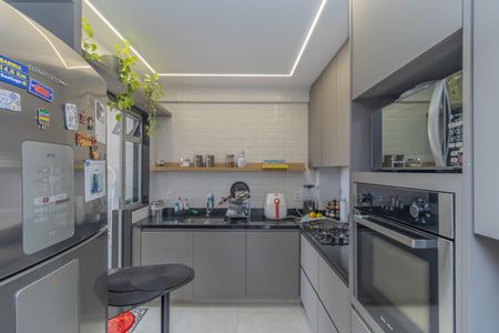 Apartamento à venda com 127m², 3 quartos e 3 vagas Apartamento à venda com 127m², 3 quartos e 3 vagasCozinha