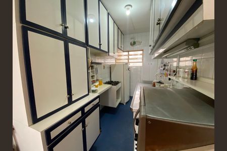 Apartamento à venda com 65m², 2 quartos e sem vaga Apartamento à venda com 65m², 2 quartos e sem vagaCozinha