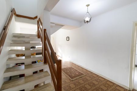 Sala de casa à venda com 3 quartos, 219m² em Partenon, Porto Alegre