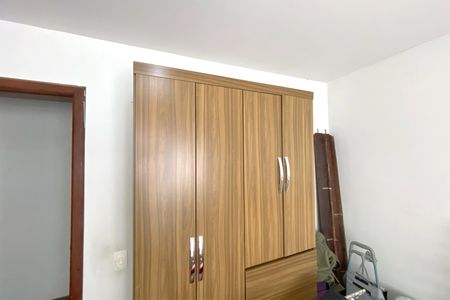 Casa à venda com 500m², 6 quartos e 3 vagas Casa à venda com 500m², 6 quartos e 3 vagasQuarto 3