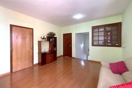 Sala de Estar de casa para alugar com 6 quartos, 500m² em Palmares, Belo Horizonte