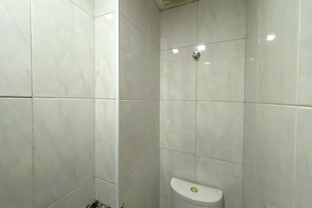 Casa à venda com 500m², 6 quartos e 3 vagas Casa à venda com 500m², 6 quartos e 3 vagasLavabo