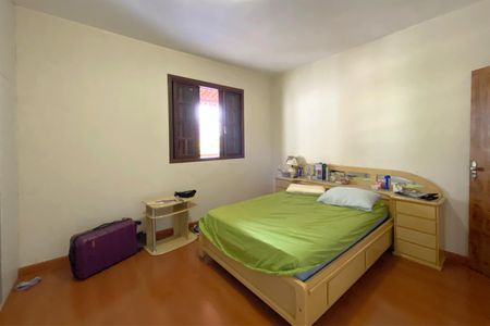 Casa à venda com 500m², 6 quartos e 3 vagas Casa à venda com 500m², 6 quartos e 3 vagasSuíte 1