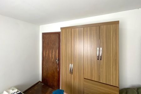 Casa à venda com 500m², 6 quartos e 3 vagas Casa à venda com 500m², 6 quartos e 3 vagasQuarto 3